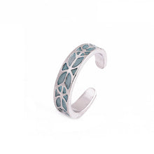 Load image into Gallery viewer, Vintage Women Charms Glow in The Dark Rings  Luminous Ring Jewelry Gift